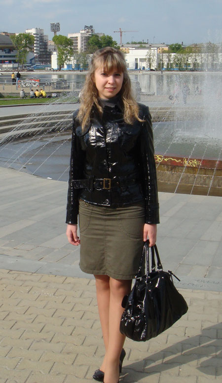girl seeking older - meetsexyrussianwomen.com
