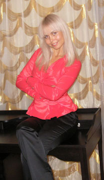 wife pic - meetsexyrussianwomen.com
